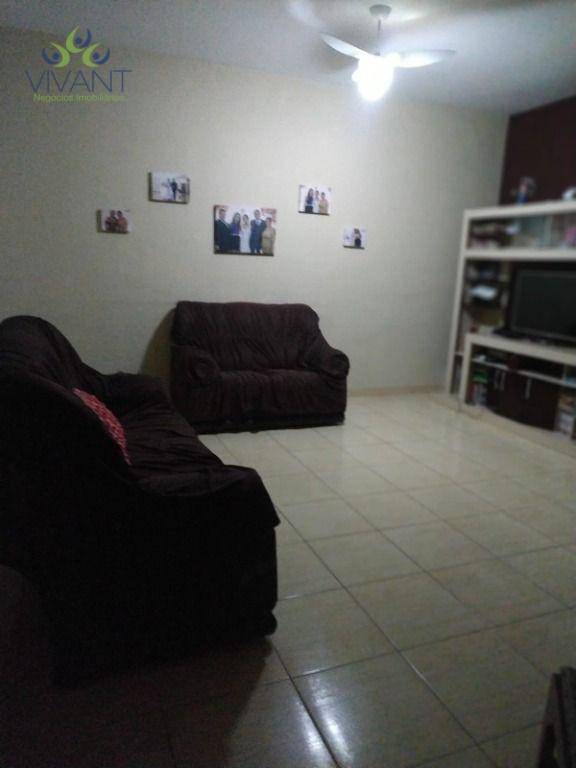 Casa à venda com 3 quartos, 300M2 - Foto 11