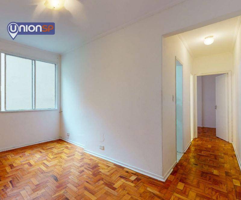 Apartamento à venda com 1 quarto, 40m² - Foto 1