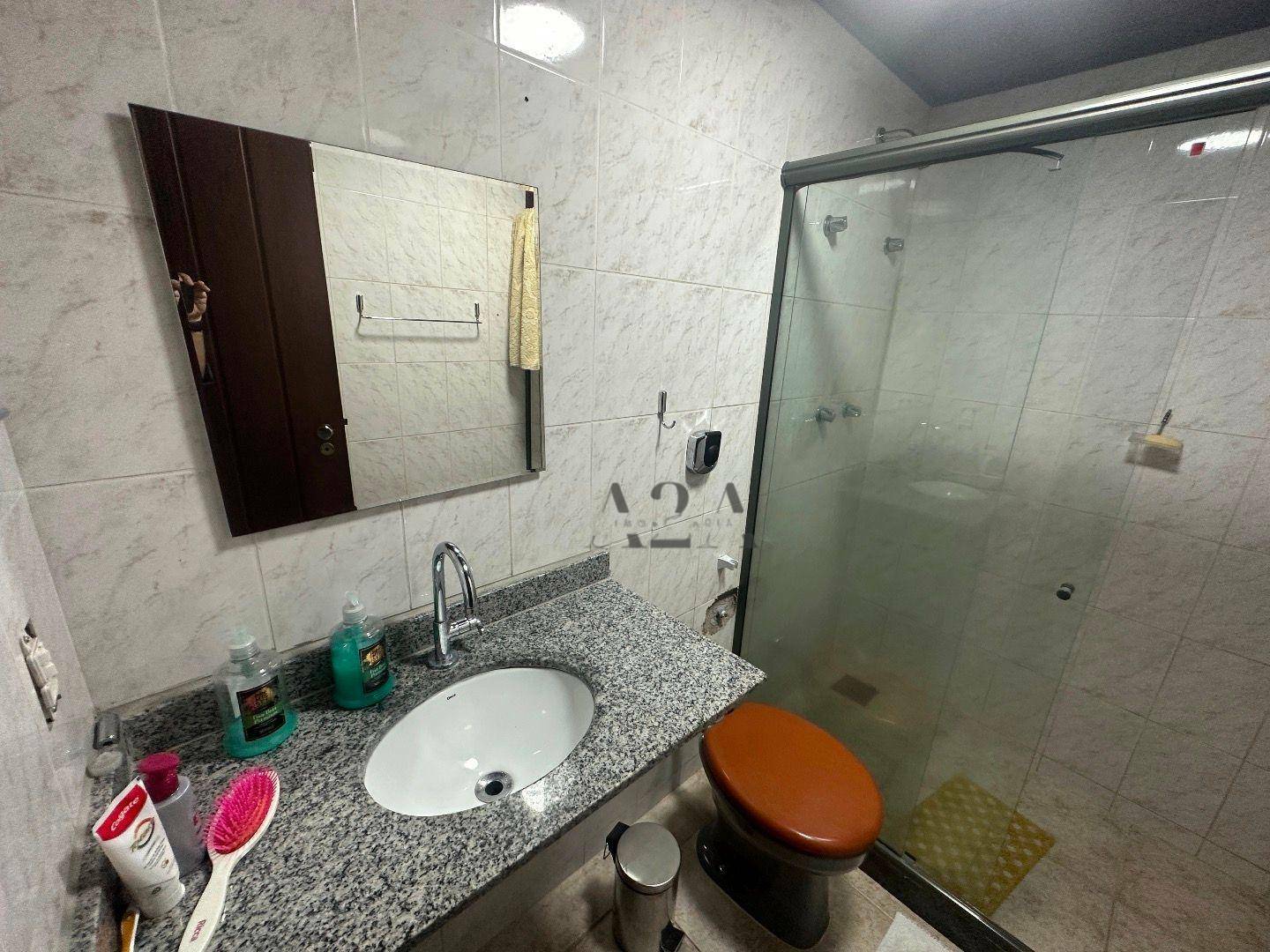 Casa de Condomínio à venda com 5 quartos, 350m² - Foto 32