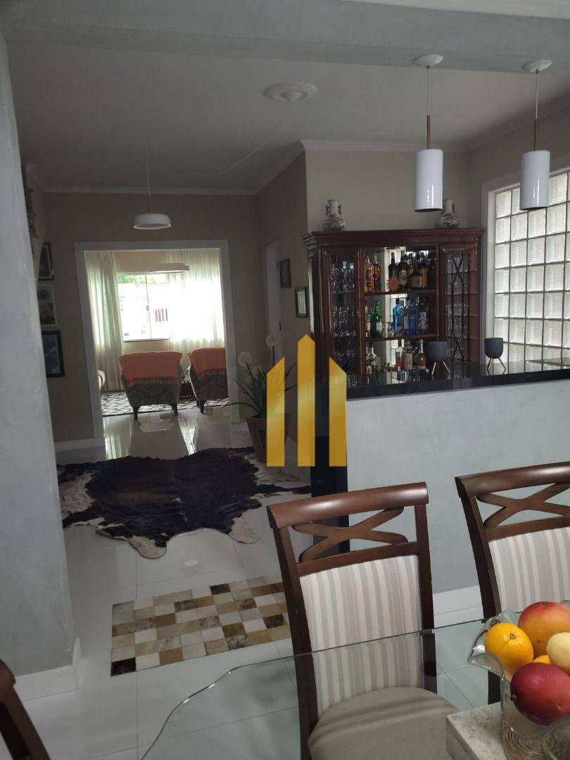 Sobrado à venda com 3 quartos, 205m² - Foto 10