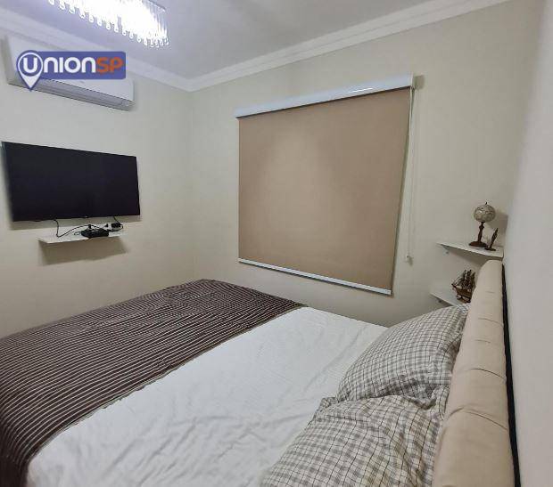 Apartamento à venda com 2 quartos, 67m² - Foto 10