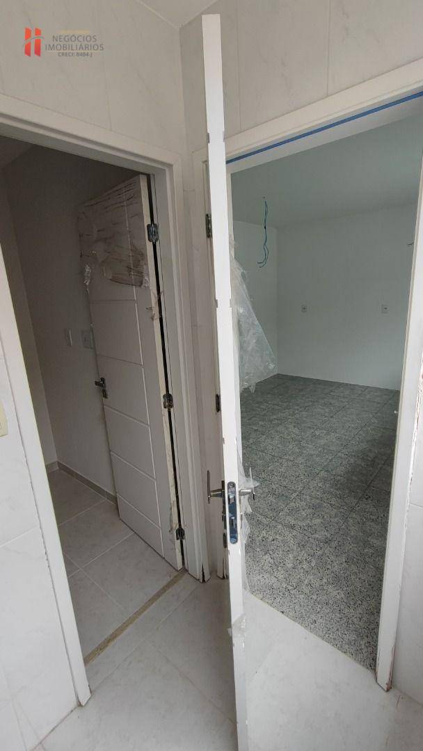 Apartamento à venda com 4 quartos, 227m² - Foto 26