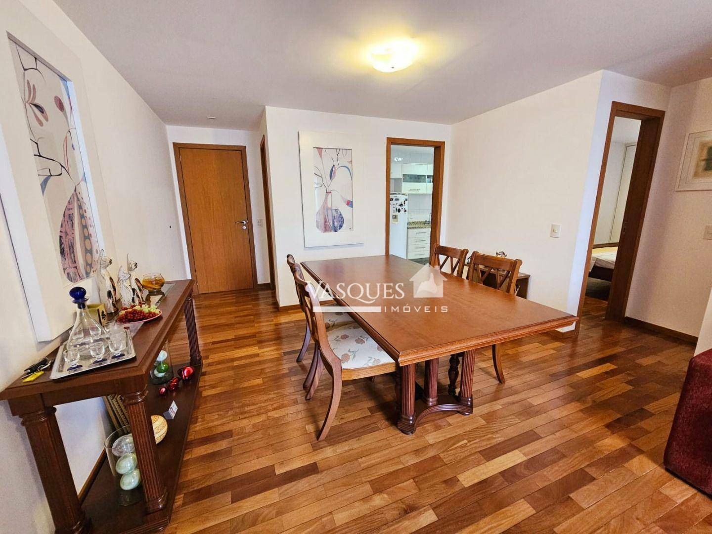 Apartamento à venda com 2 quartos, 63m² - Foto 4