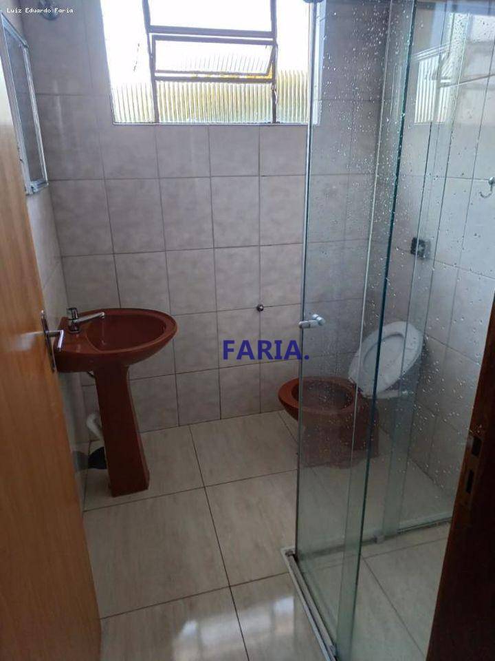 Casa à venda com 4 quartos, 131m² - Foto 14