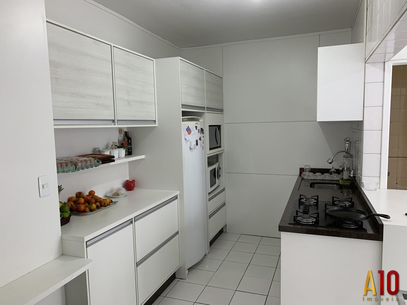 Apartamento à venda com 3 quartos, 91m² - Foto 15