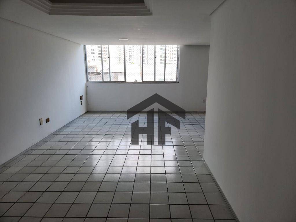 Apartamento à venda com 2 quartos, 78m² - Foto 3