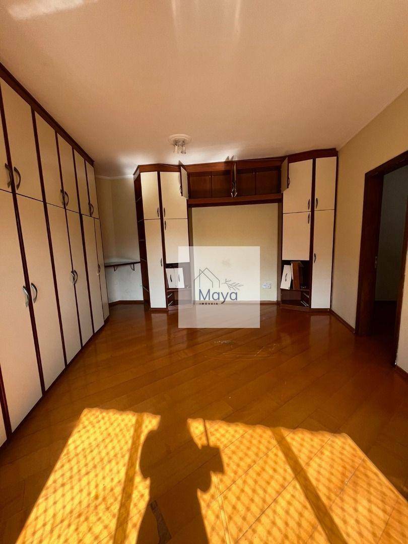 Casa à venda com 5 quartos, 220m² - Foto 70