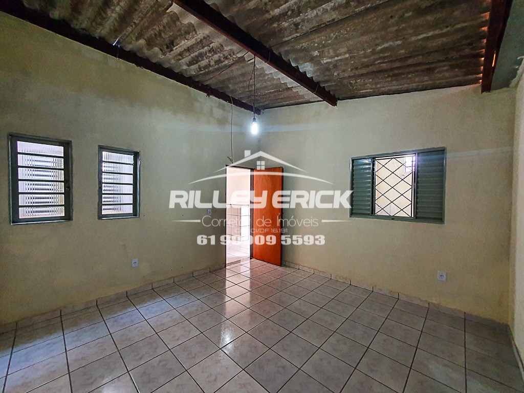 Casa à venda com 3 quartos, 90m² - Foto 13