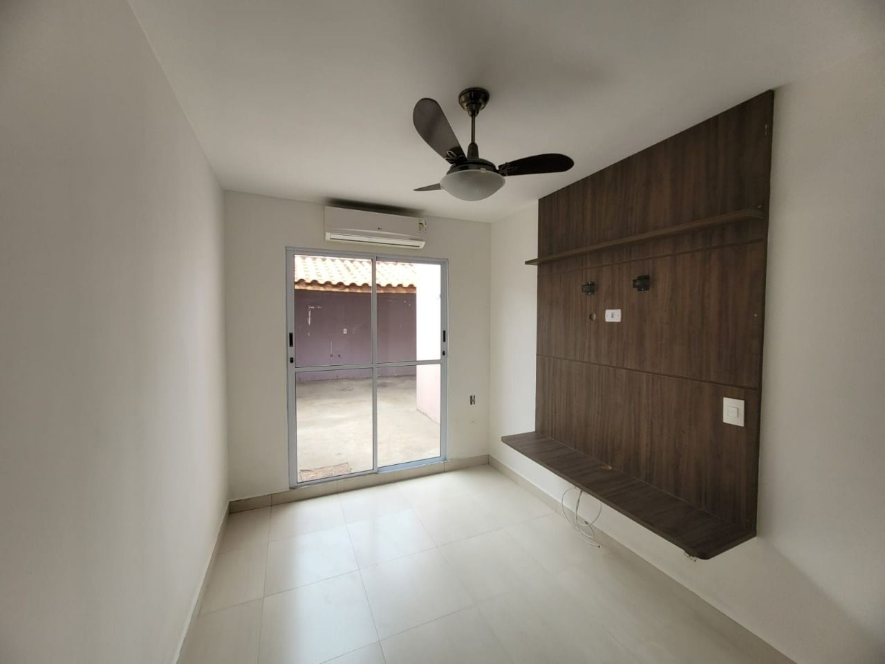 Casa à venda com 2 quartos, 119m² - Foto 3