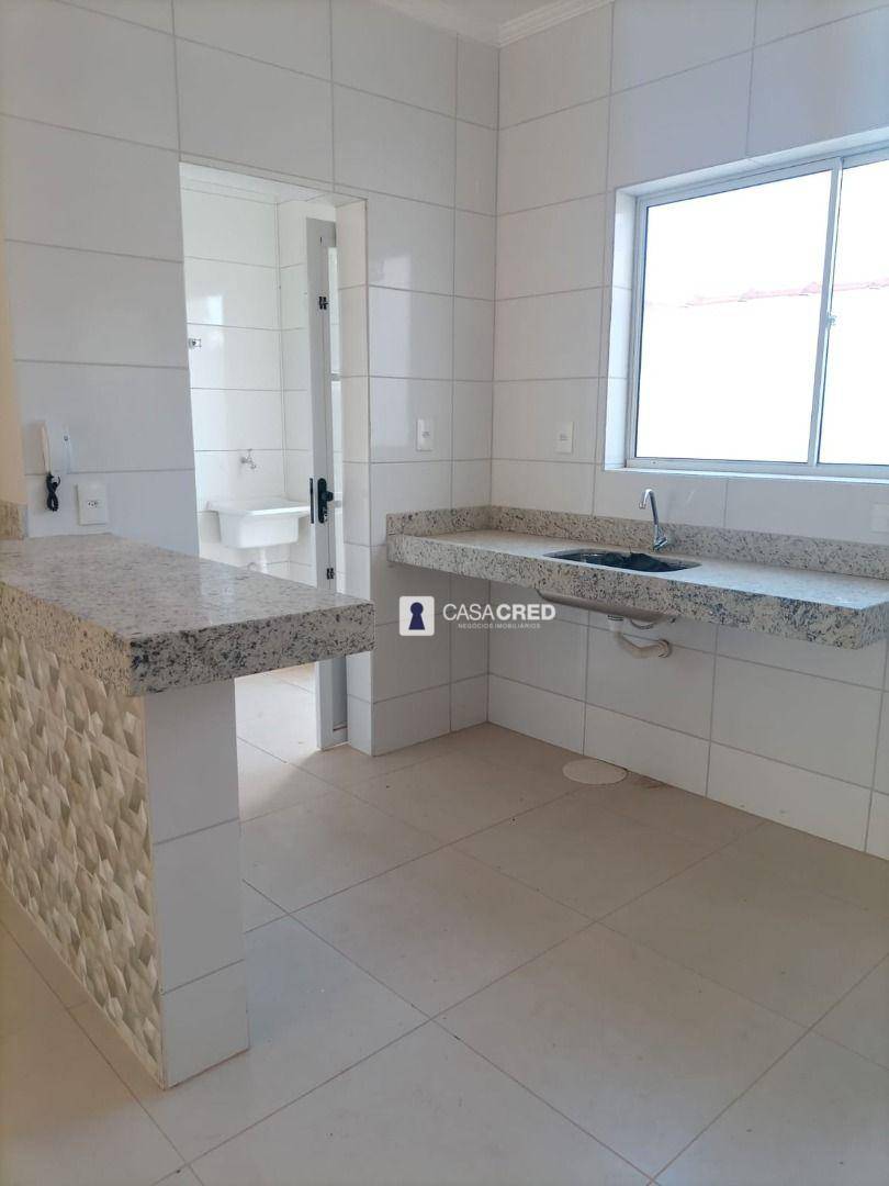 Apartamento à venda com 2 quartos, 69m² - Foto 3