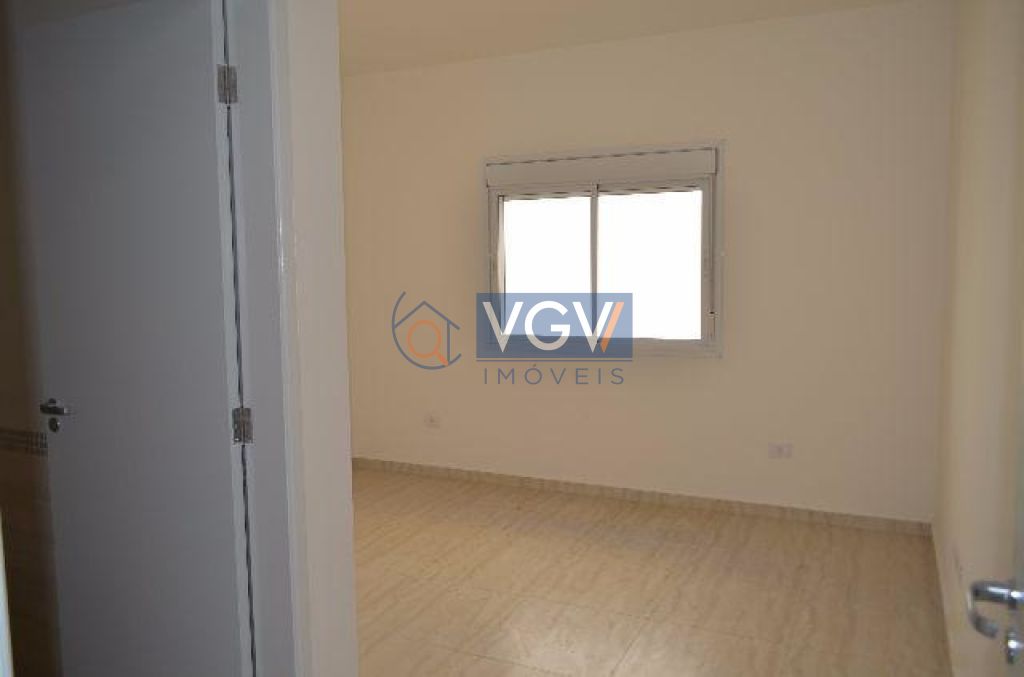 Casa à venda com 3 quartos, 120m² - Foto 8