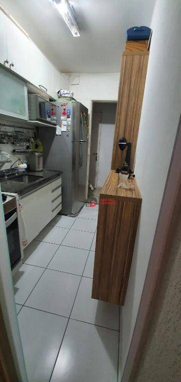 Apartamento à venda com 2 quartos, 70m² - Foto 22