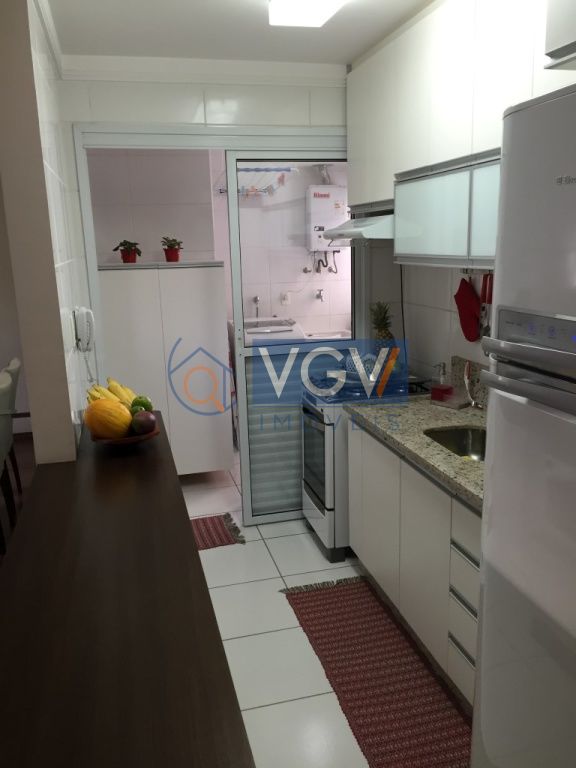 Apartamento à venda com 3 quartos, 69m² - Foto 11