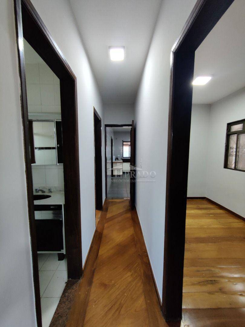 Casa à venda com 3 quartos, 163m² - Foto 17