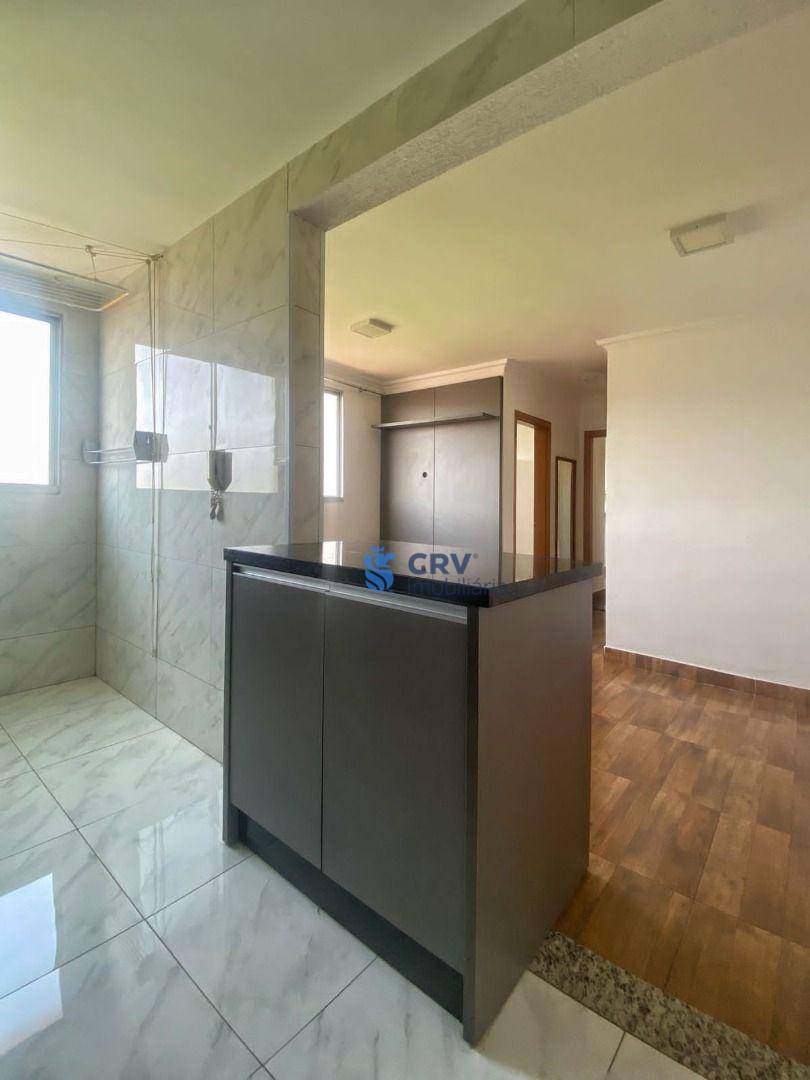 Apartamento para alugar com 2 quartos, 47m² - Foto 6