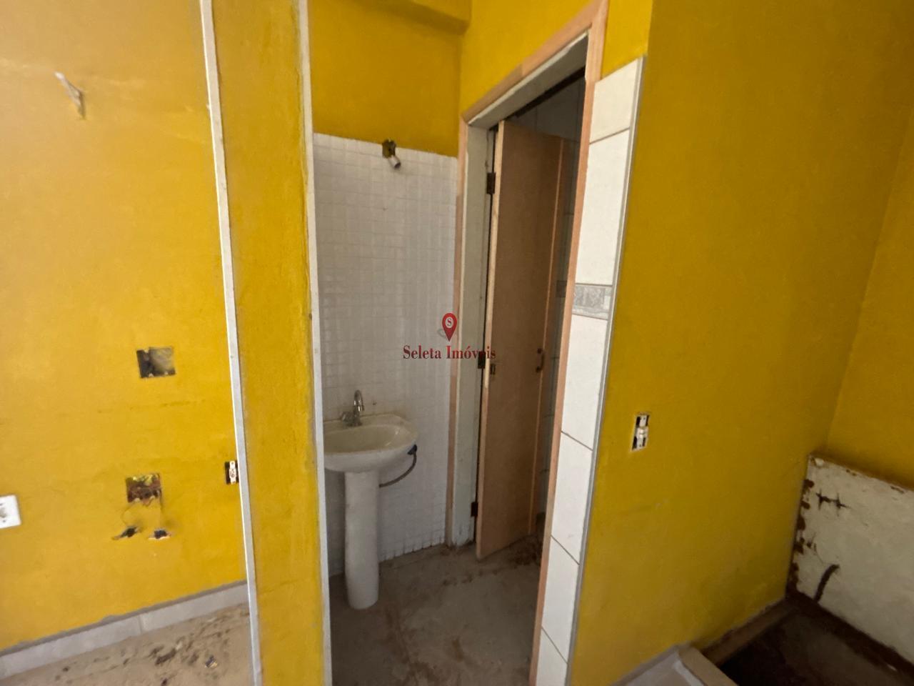 Casa para alugar com 3 quartos, 190m² - Foto 23