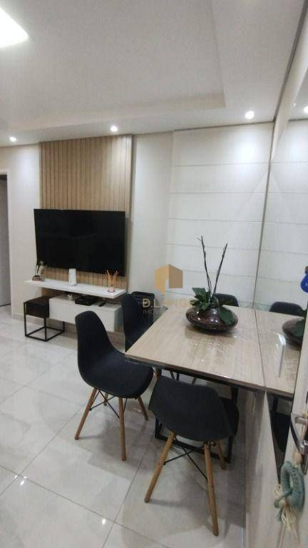 Apartamento à venda com 2 quartos, 42m² - Foto 2