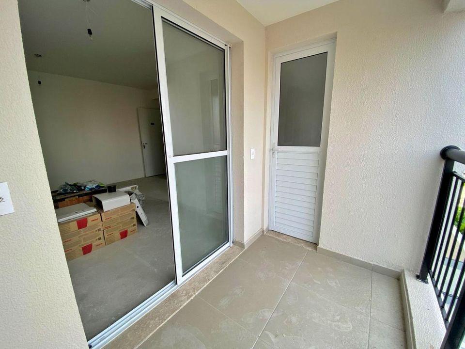 Apartamento à venda com 2 quartos, 62m² - Foto 4