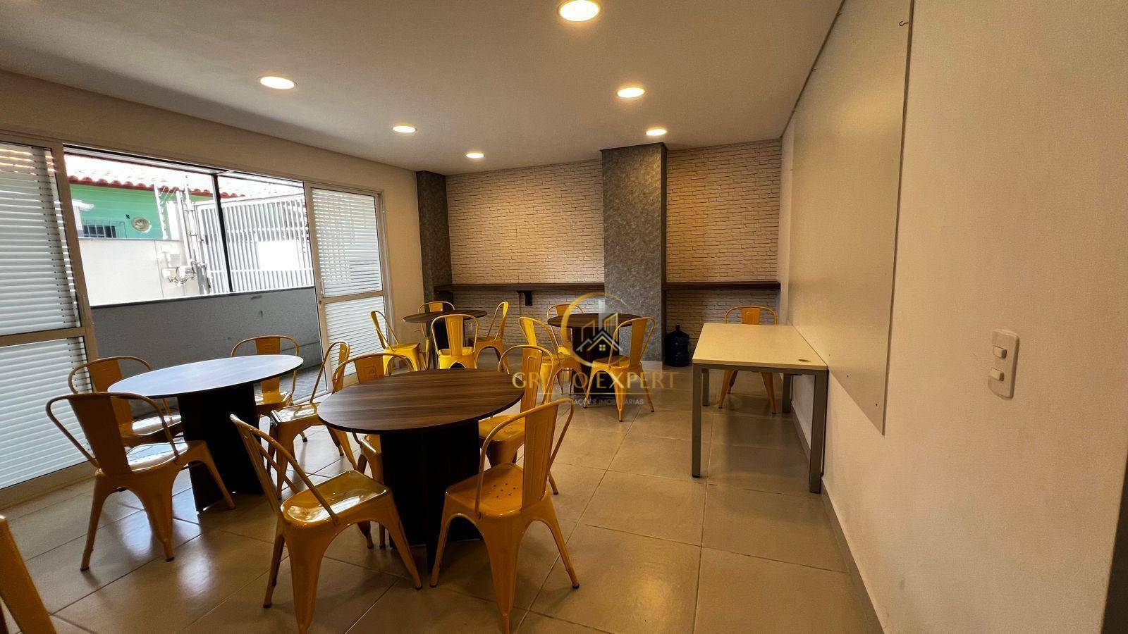 Apartamento à venda com 2 quartos, 61m² - Foto 35