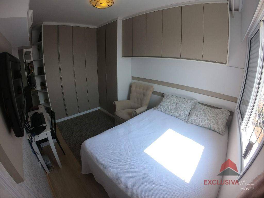 Apartamento à venda com 2 quartos, 75m² - Foto 8