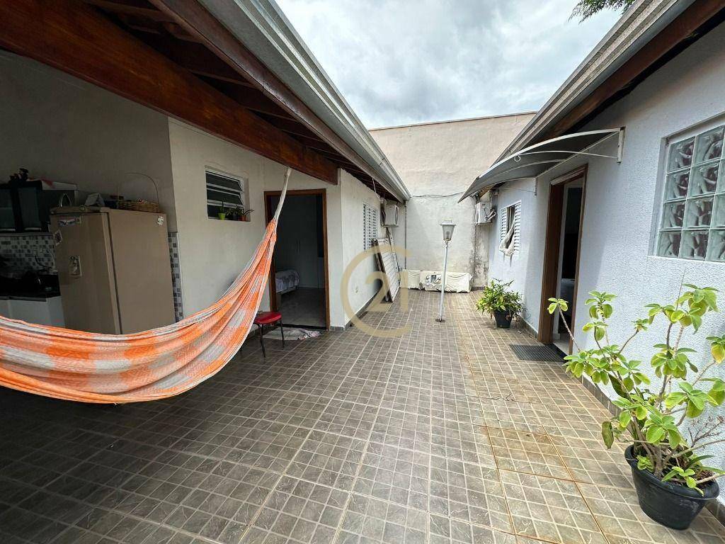 Casa à venda com 3 quartos, 155m² - Foto 18