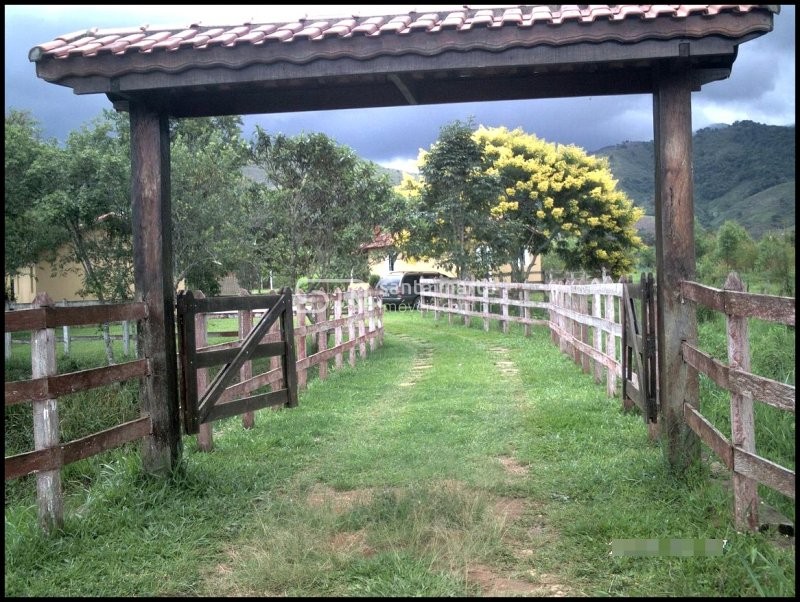 Fazenda à venda com 2 quartos, 24m² - Foto 3