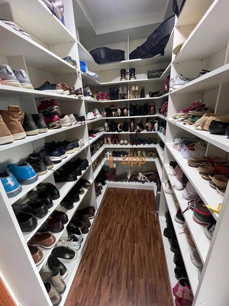 Sobrado à venda com 4 quartos, 300m² - Foto 13
