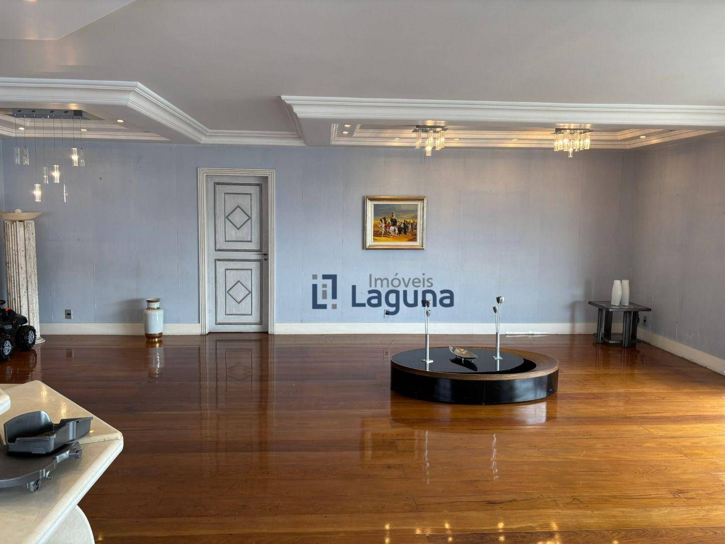 Apartamento à venda e aluguel com 5 quartos - Foto 1