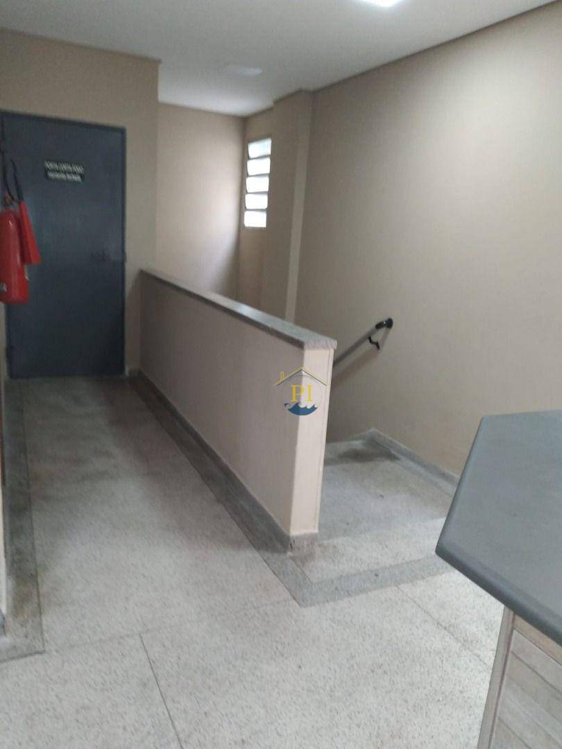 Apartamento à venda com 1 quarto, 50m² - Foto 28