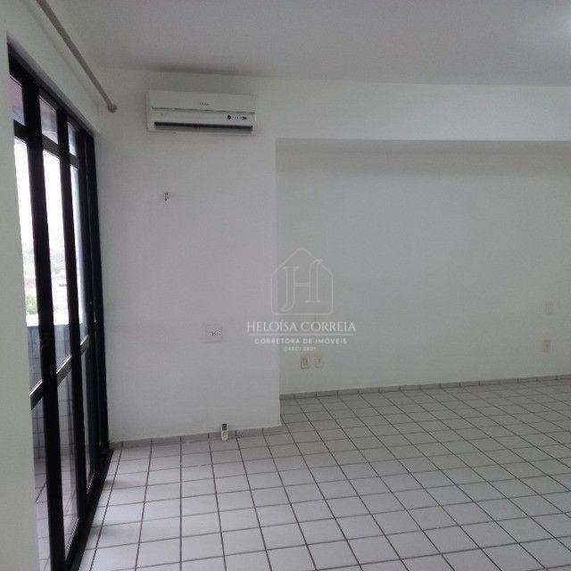 Apartamento para alugar com 3 quartos, 228m² - Foto 5