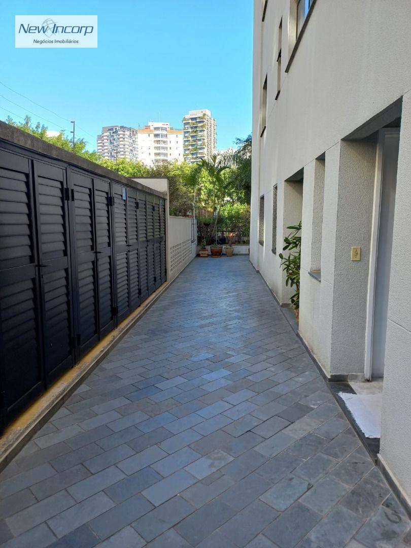 Apartamento à venda com 2 quartos, 70m² - Foto 32