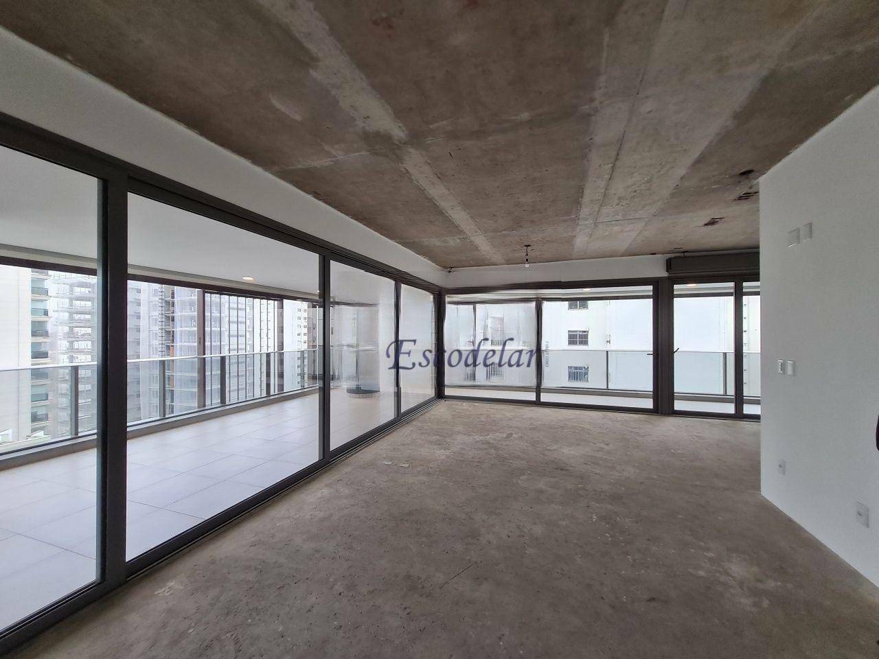 Apartamento à venda com 4 quartos, 252m² - Foto 11