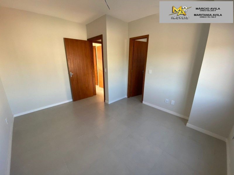 Casa à venda com 2 quartos, 130m² - Foto 4