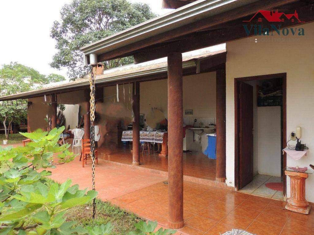 Chácara à venda com 3 quartos, 250m² - Foto 3