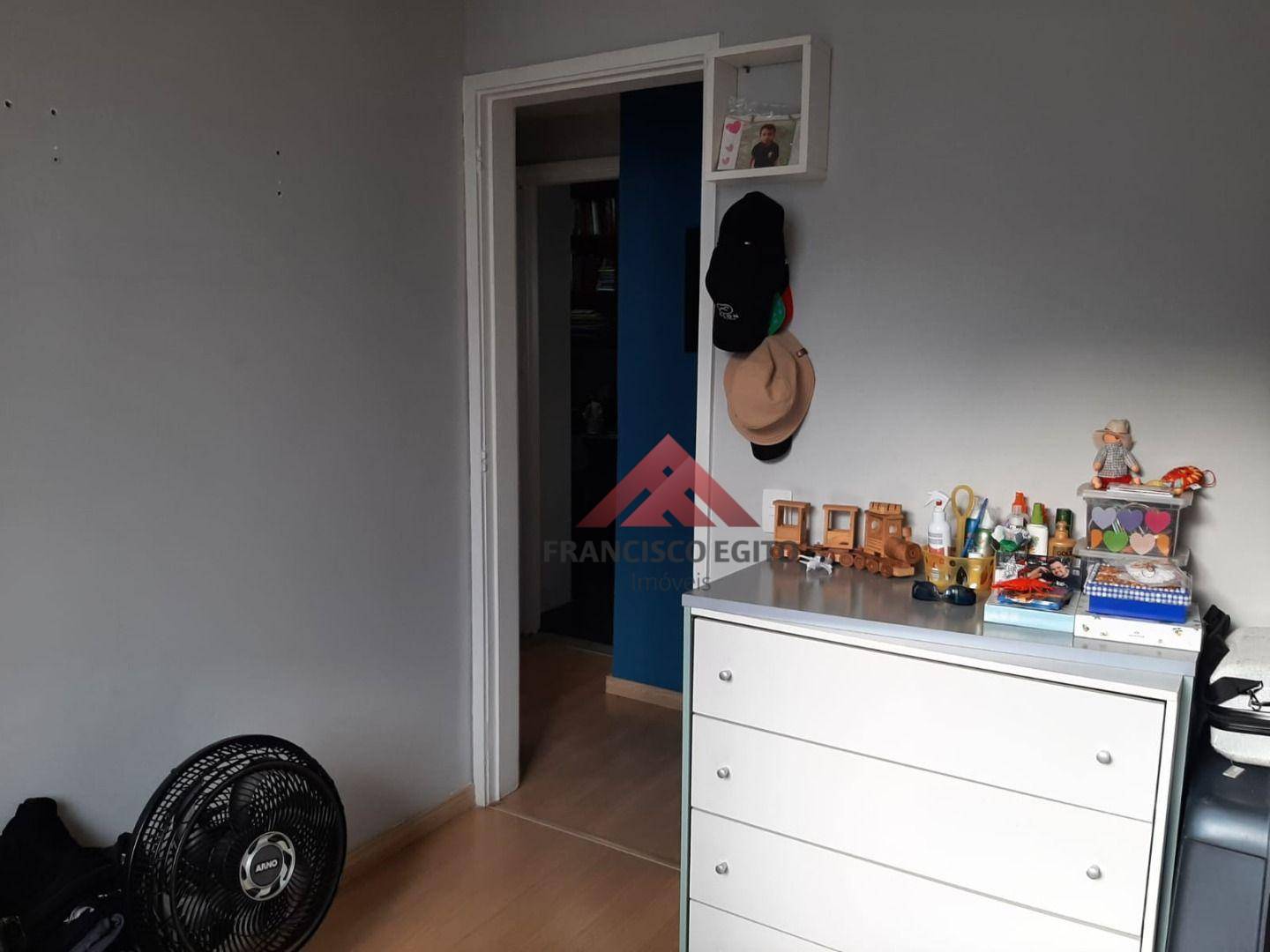 Apartamento à venda com 2 quartos, 62m² - Foto 7