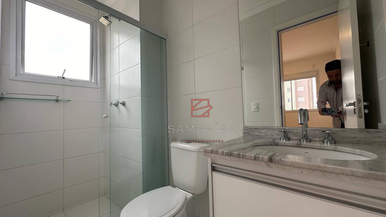 Apartamento para alugar com 3 quartos, 84m² - Foto 17