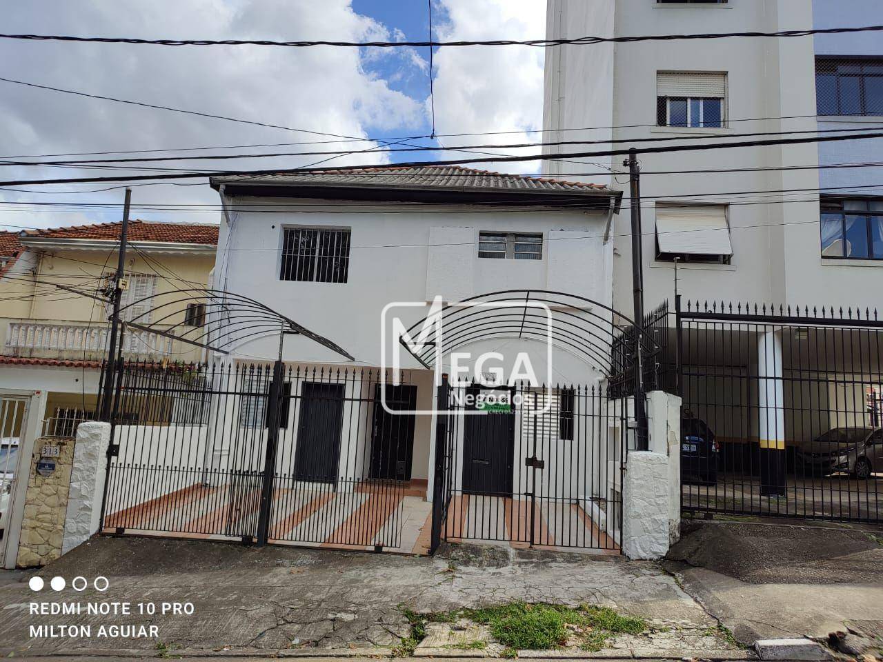 Casa para alugar com 8 quartos, 340m² - Foto 33