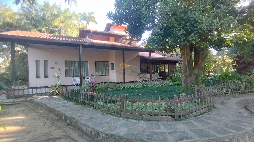 Casa à venda com 7 quartos, 3200m² - Foto 3