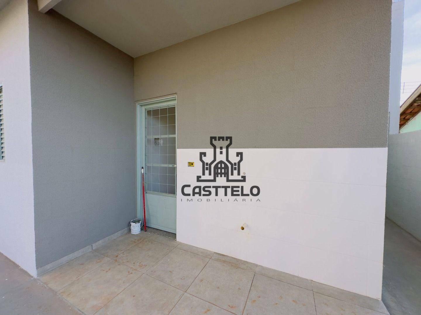 Casa à venda com 2 quartos, 70m² - Foto 8