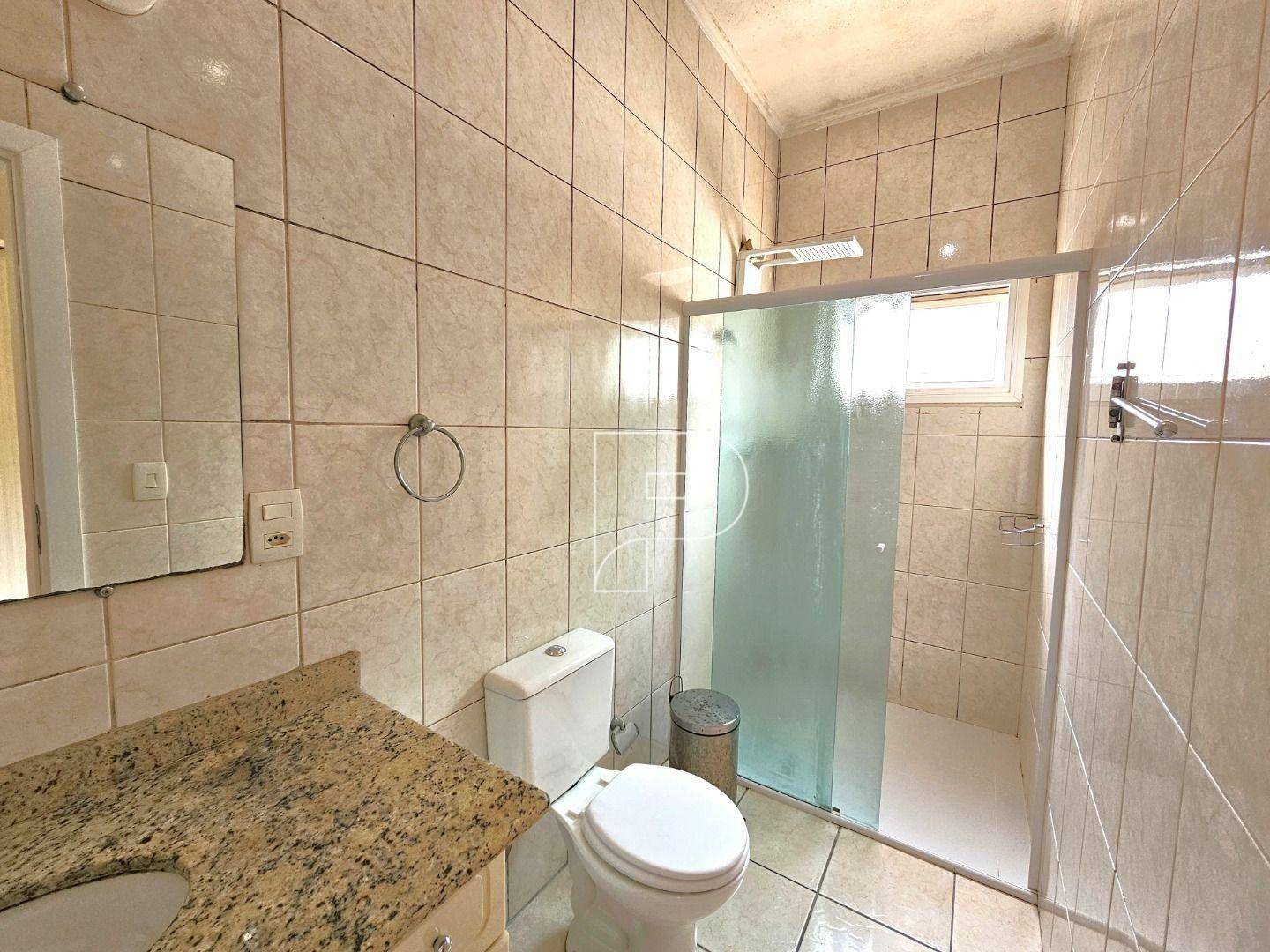 Casa à venda com 4 quartos, 200m² - Foto 25