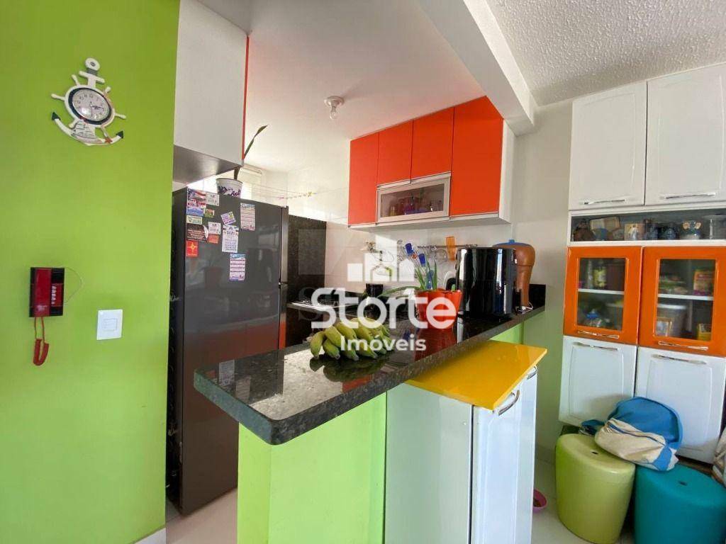 Apartamento à venda com 2 quartos, 44m² - Foto 4