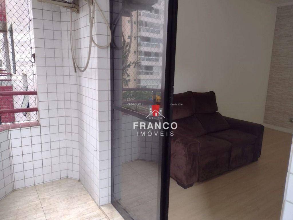 Apartamento à venda com 1 quarto, 56m² - Foto 8