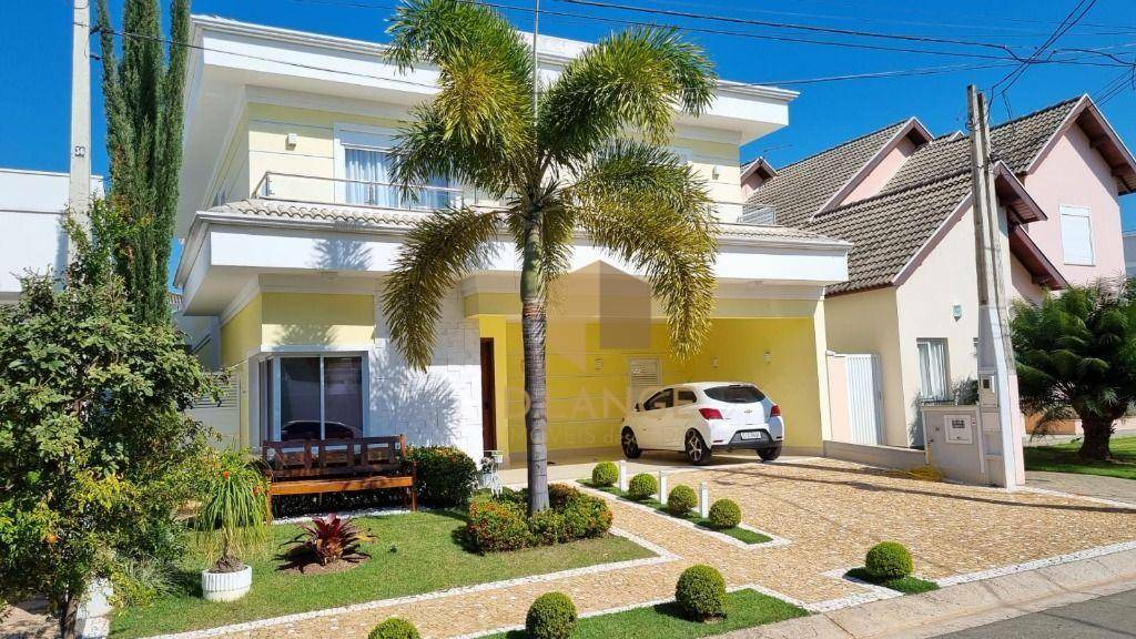 Casa de Condomínio à venda com 4 quartos, 350m² - Foto 1