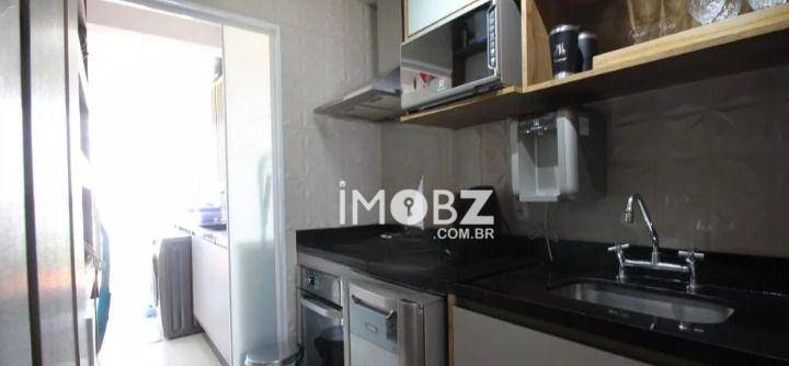 Apartamento à venda com 2 quartos, 65m² - Foto 6