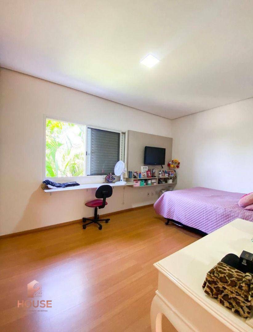 Casa de Condomínio à venda com 3 quartos, 530m² - Foto 23