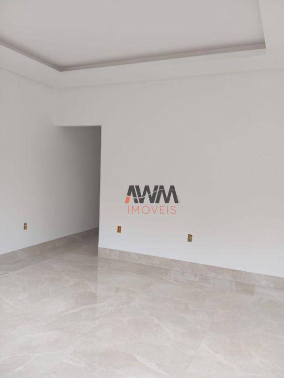 Casa à venda com 3 quartos, 98m² - Foto 5