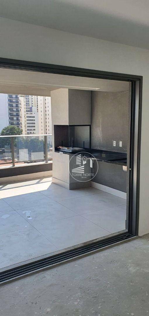 Apartamento à venda com 3 quartos, 131m² - Foto 3