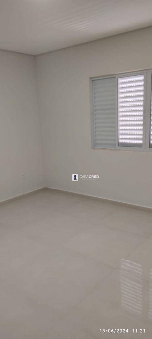 Casa à venda com 3 quartos, 110m² - Foto 5