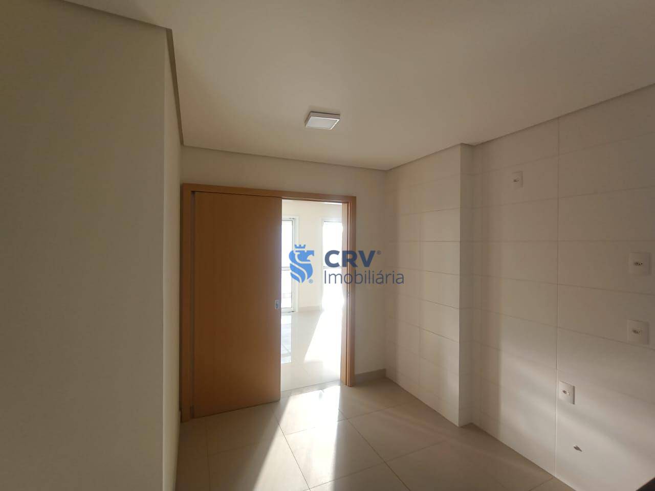 Apartamento à venda com 3 quartos, 123m² - Foto 14