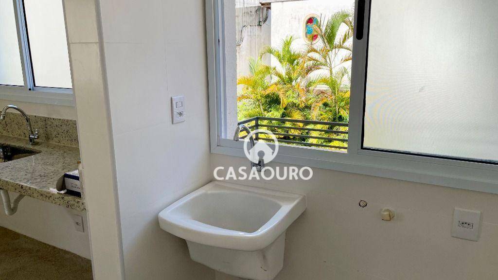 Apartamento à venda com 2 quartos, 62m² - Foto 8